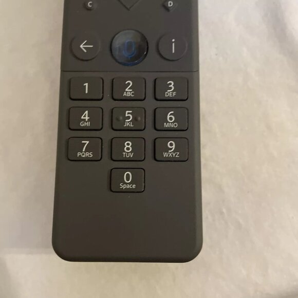 Xfinity Comcast XR15v2-UQ Voice Remote - Voice Activated Remote - Gray - Picture 5 of 6